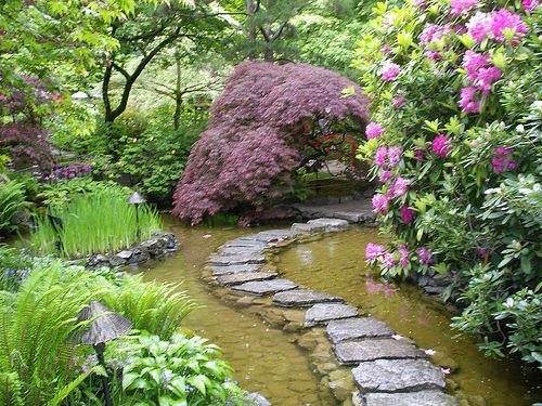 Water, stone, garden. Does it get any better? — at Somewhere On Earth :).