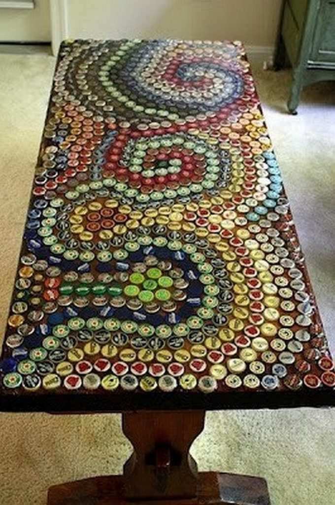 Bottle cap table top - Indulgy