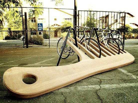 Another nice piece of urban art - this time from Virginia, USA. Like it?