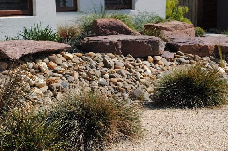 An Australian garden - Courtesy of Poppy Orange's Photostream on Flicker