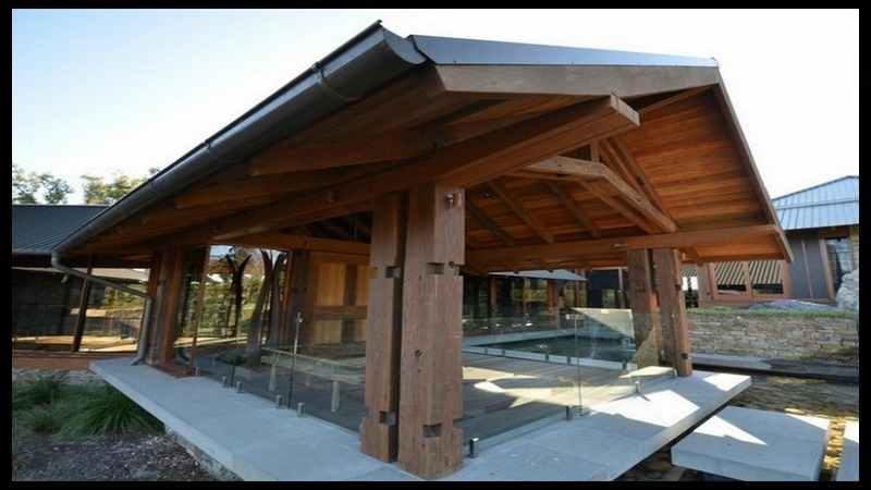 The Escarpment House