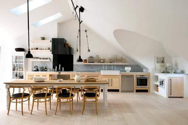 Blood and Champagne 2