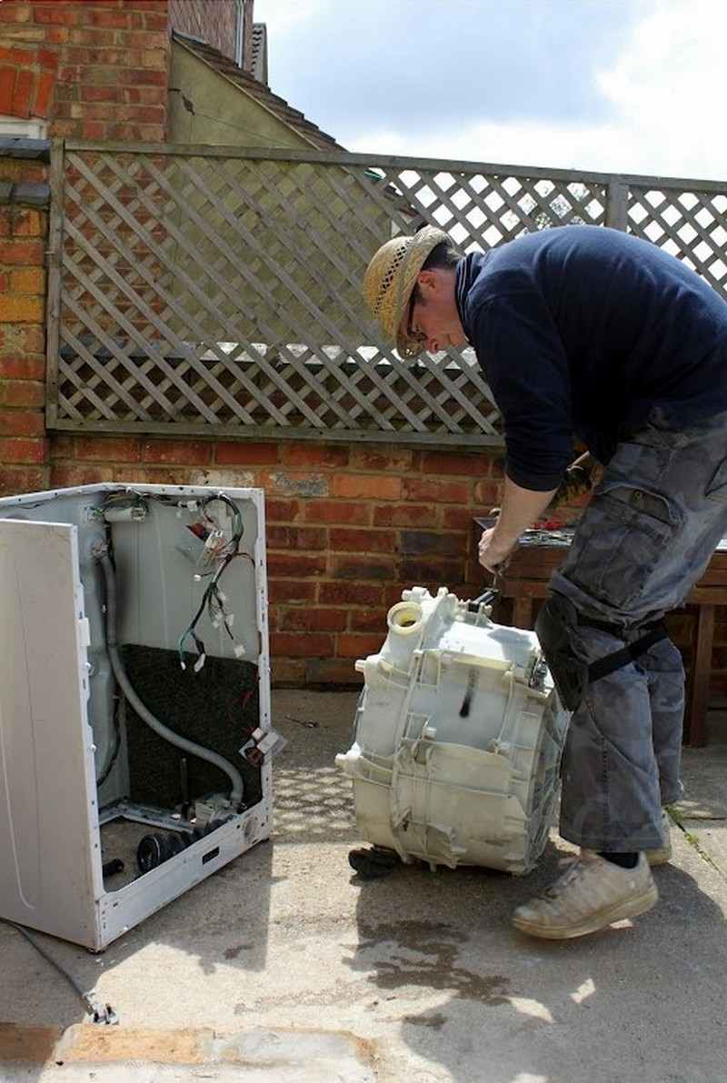Home Made Fire Pit: Up-cycled Washing Machine!