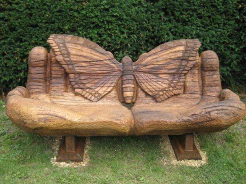 How cool is this? On a scale of 1 to 10 (10 being the highest) how would YOU rate this butterfly bench?