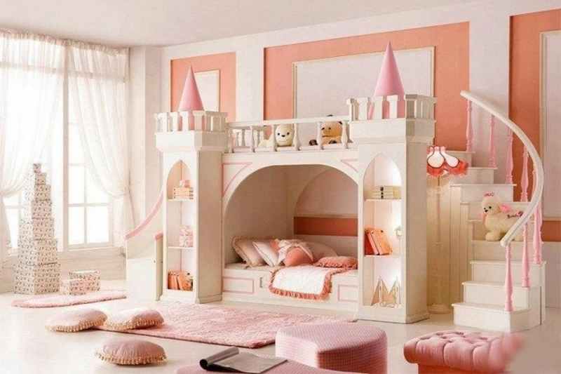Here’s a bunk bed for all the princesses out there! What do you think?