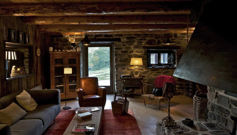 The original barn - good for another century or two!