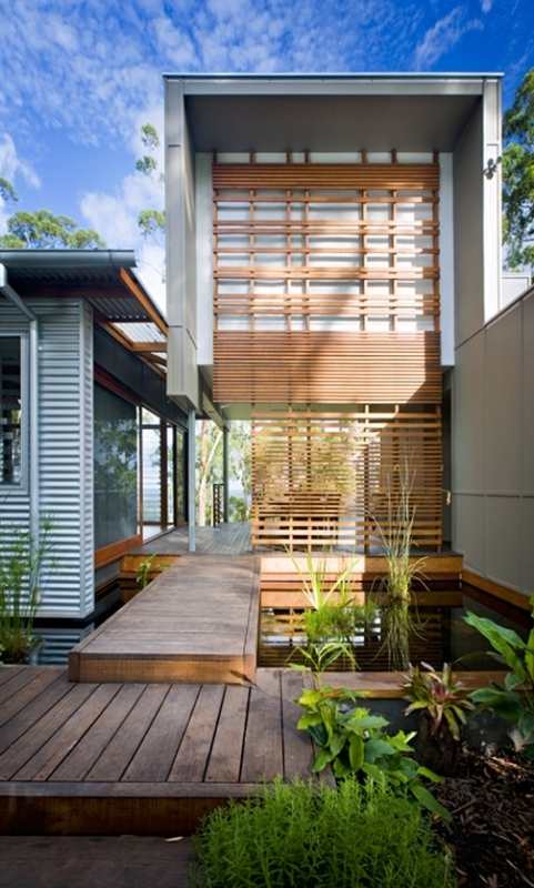 Storrs Road by Tim Stuart Architects