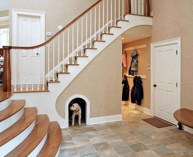 Here’s another idea for using the space under your staircase. What do you think?