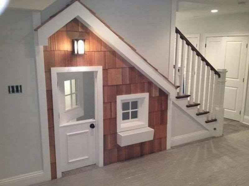 Here’s an idea for using the space under your staircase that might make Harry Potter envious. What do you think?