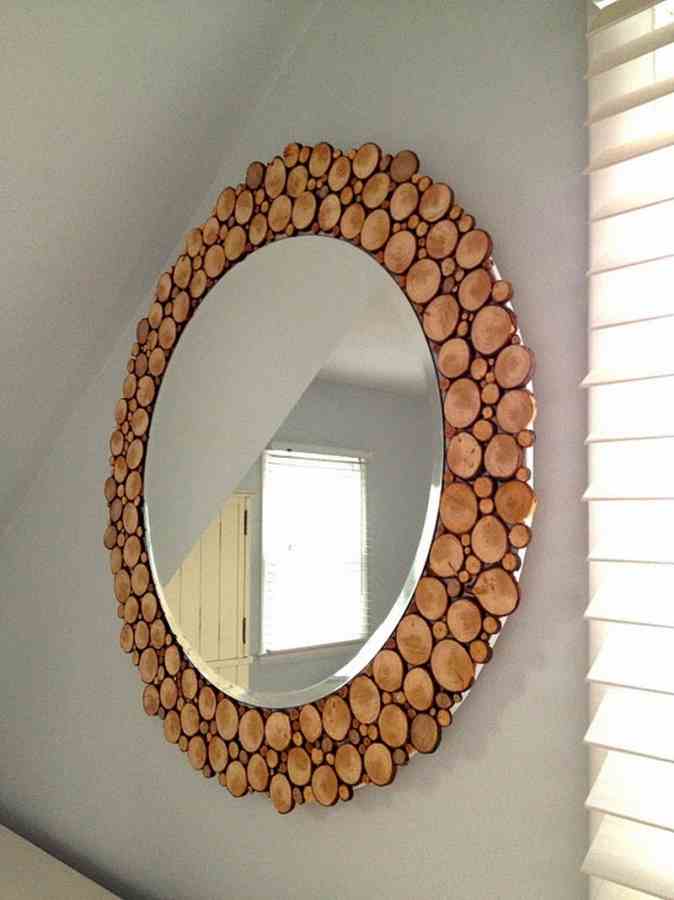 DIY Wood Slice Mirror