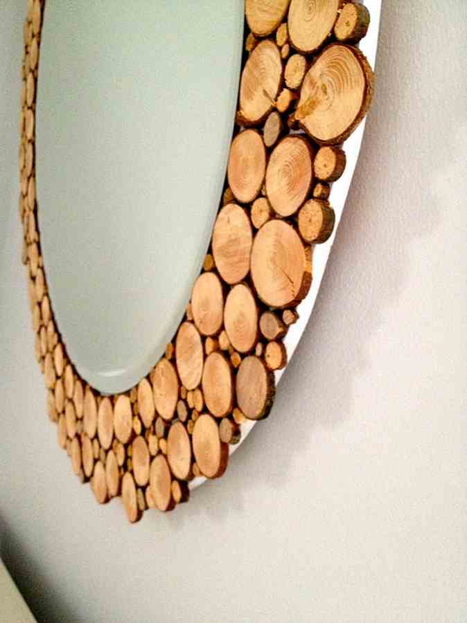 DIY Wood Slice Mirror