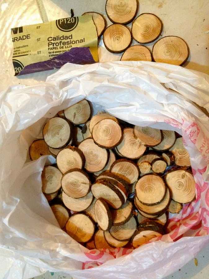 DIY Wood Slice Mirror - Wood Slices