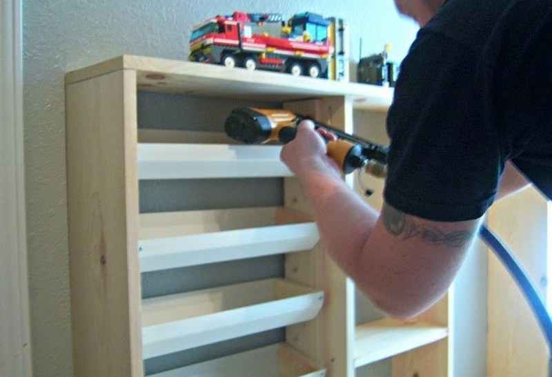 DIY Folding Lego Table