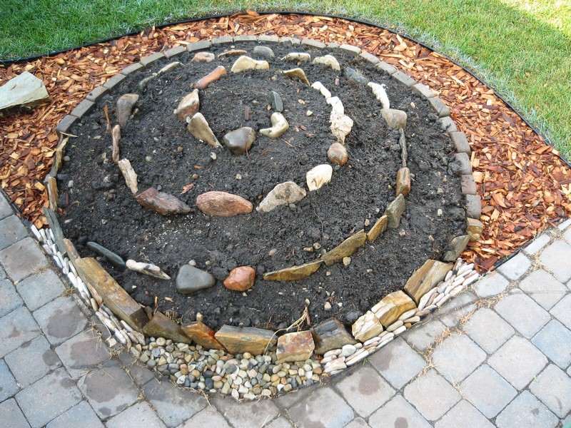 DIY Spiral Herb Garden