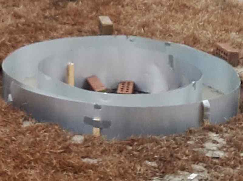 DIY Backyard Fire Pit