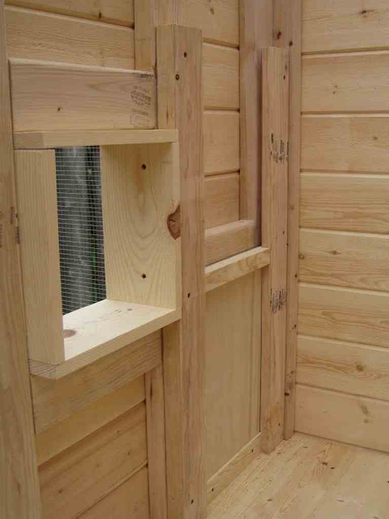 Homemade Chicken Coop - Sliding Panel