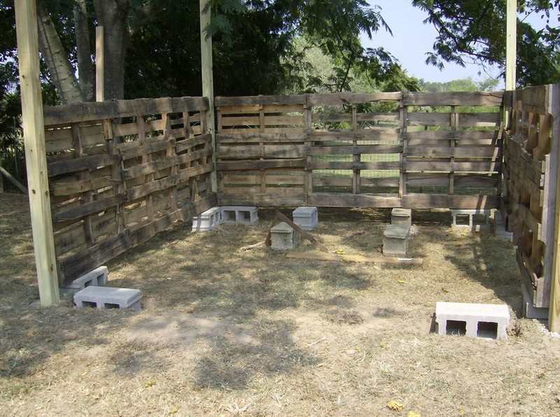 How To Build A DIY Pallet Shed - Attaching the pallets
