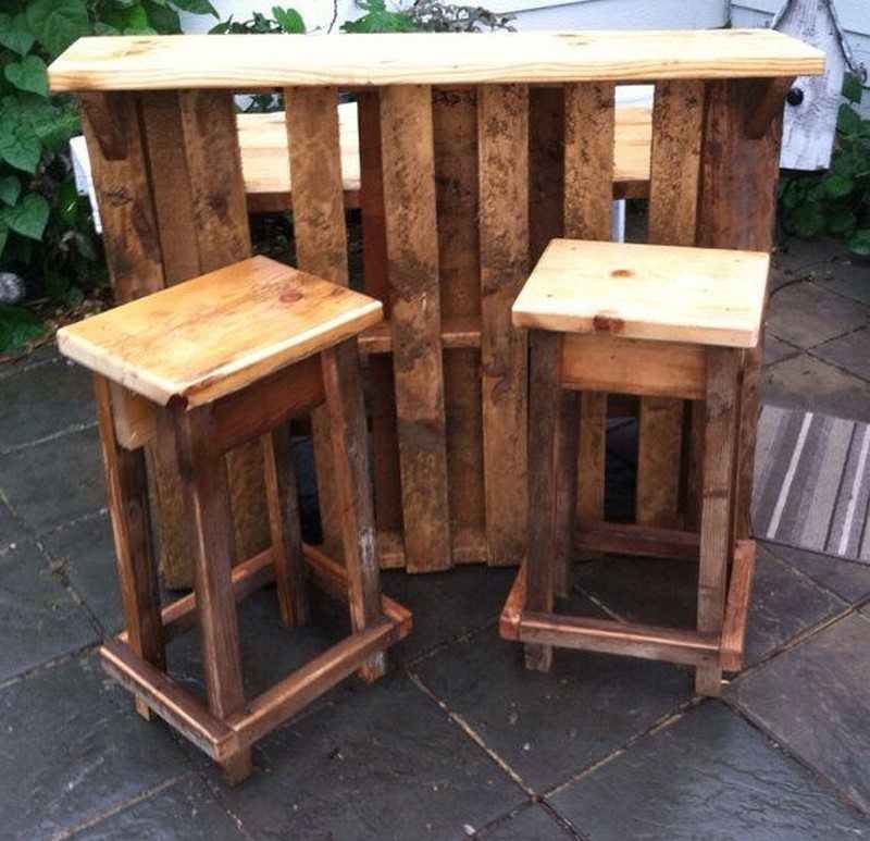 Pallet Outdoor Bar