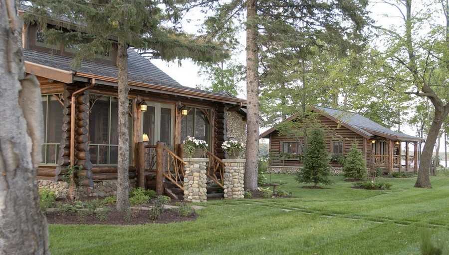 Bay Lake Cabin - Exterior