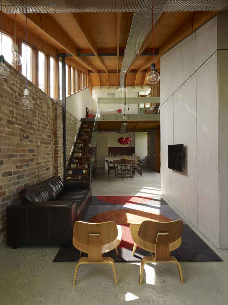 Cowshed House19