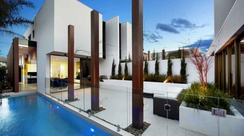 Another example of a courtyard providing maximum privacy