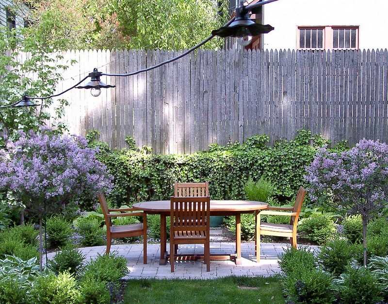 A courtyard perfect for outdoor dining.