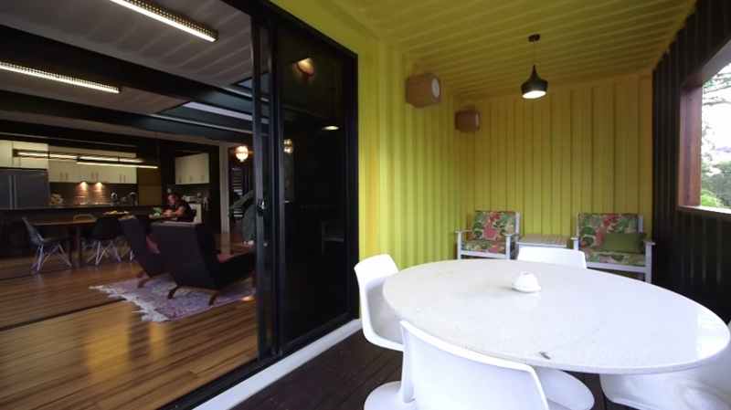 31 container home in Brisbane Australia - Deck