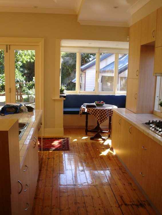 Awesome Classic and Modern Breakfast Nooks