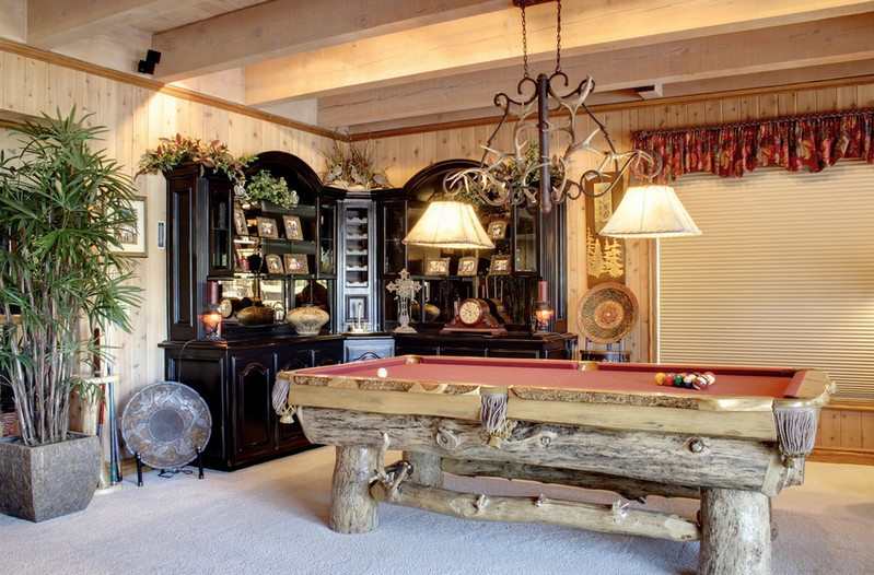 And I really want this log pool table but I don't know who made it :(