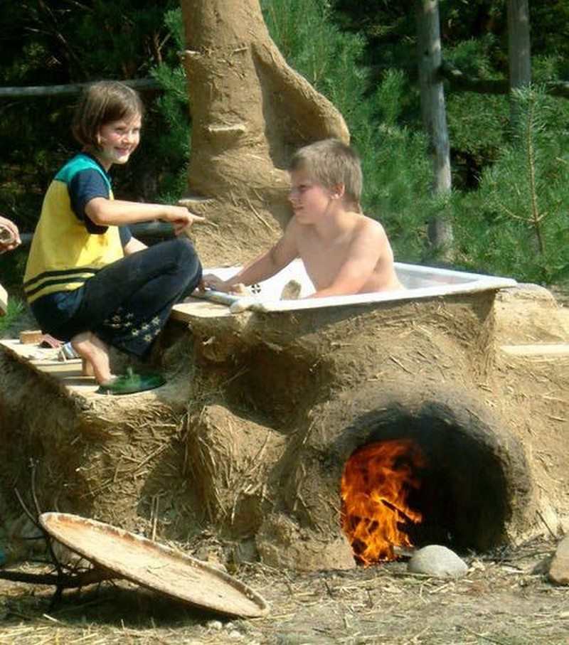 Outdoor Hot Tubs
