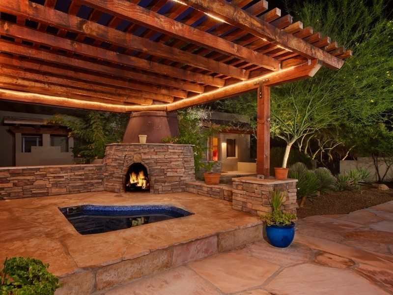 Outdoor Hot Tubs