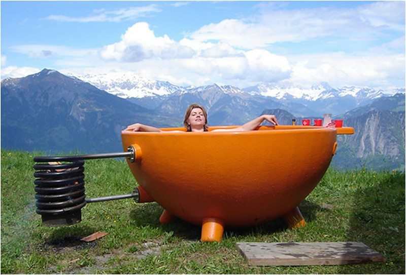 Outdoor Hot Tubs