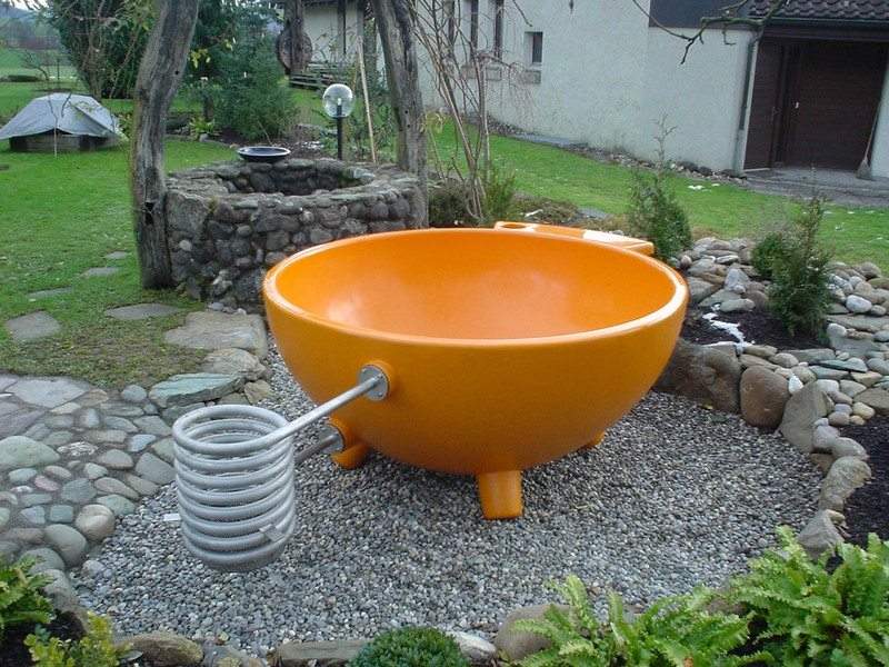 Outdoor Hot Tubs