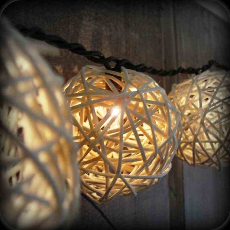 Rattan Ball Lights