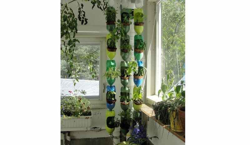 Space Saving DIY Vertical Gardens