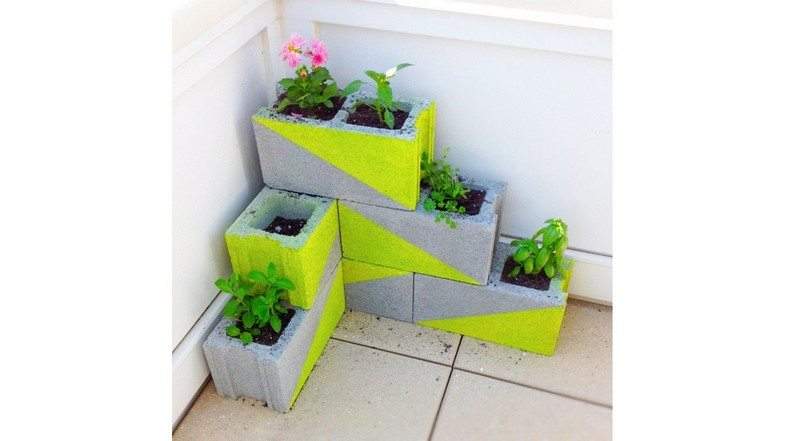 Space Saving DIY Vertical Gardens