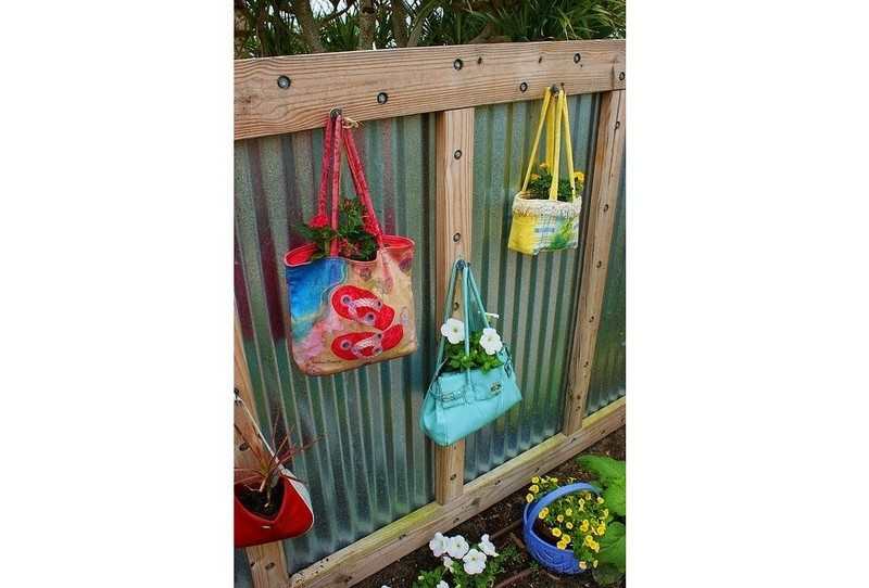 Fence Decoration Ideas