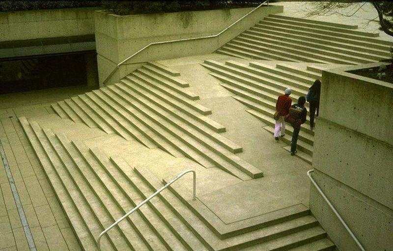 I love the way these stairs and ramp integrate to almost create a piece of art.