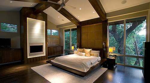 Elegant Bedroom for Adult