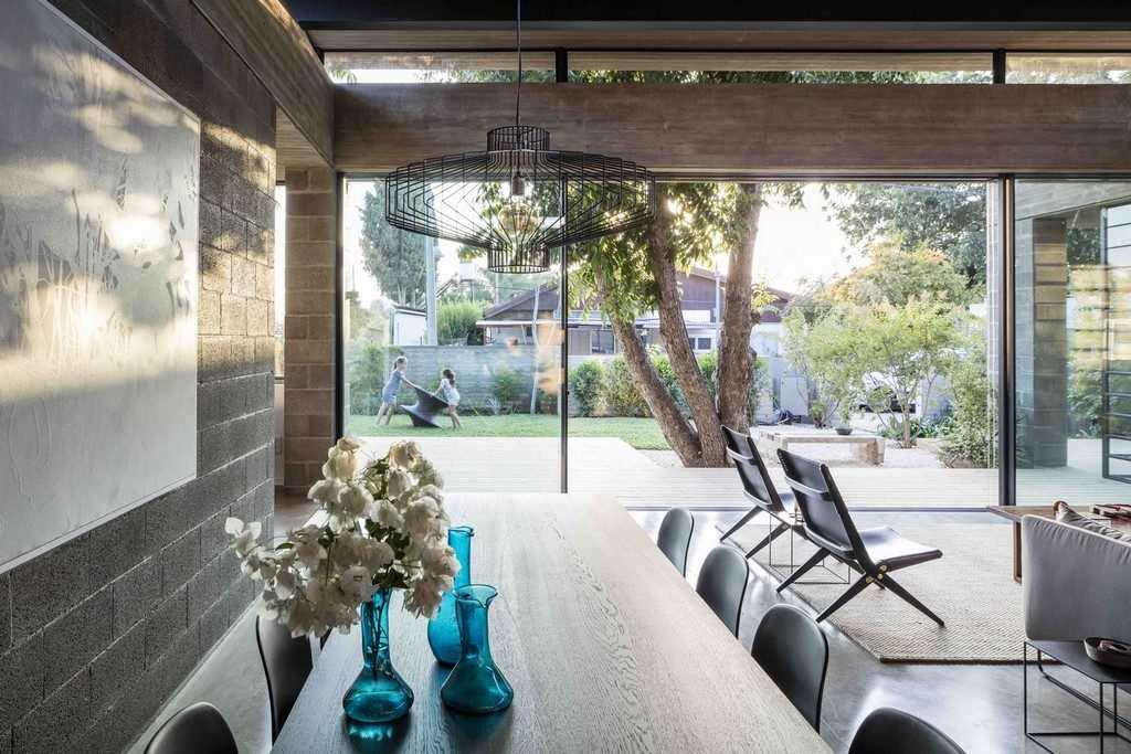 Bare House in Herzliya, Israel