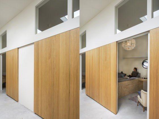 Woonschip VC Cas Oorthuyskade , Amsterdam, Netherland