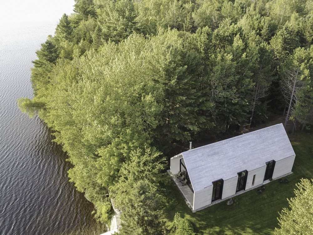 An image of the Window in the Lake in Canada.
