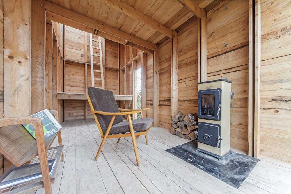 The retreat is warm and comfortable, equipped with basic necessities.