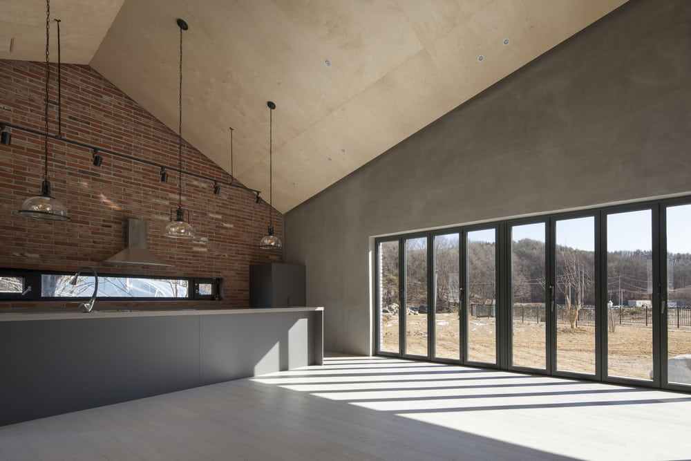 Large open spaces provides better lighting and ventilation throughout the home.