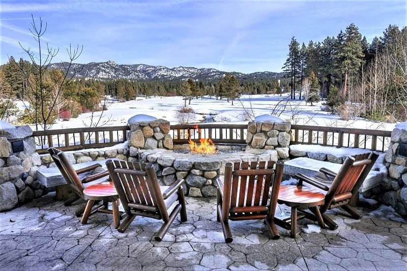  Your firepit won’t burn consistently when there are air pockets in the supply hose. You’ll notice that it will burn, then go out, and might be difficult to restart.