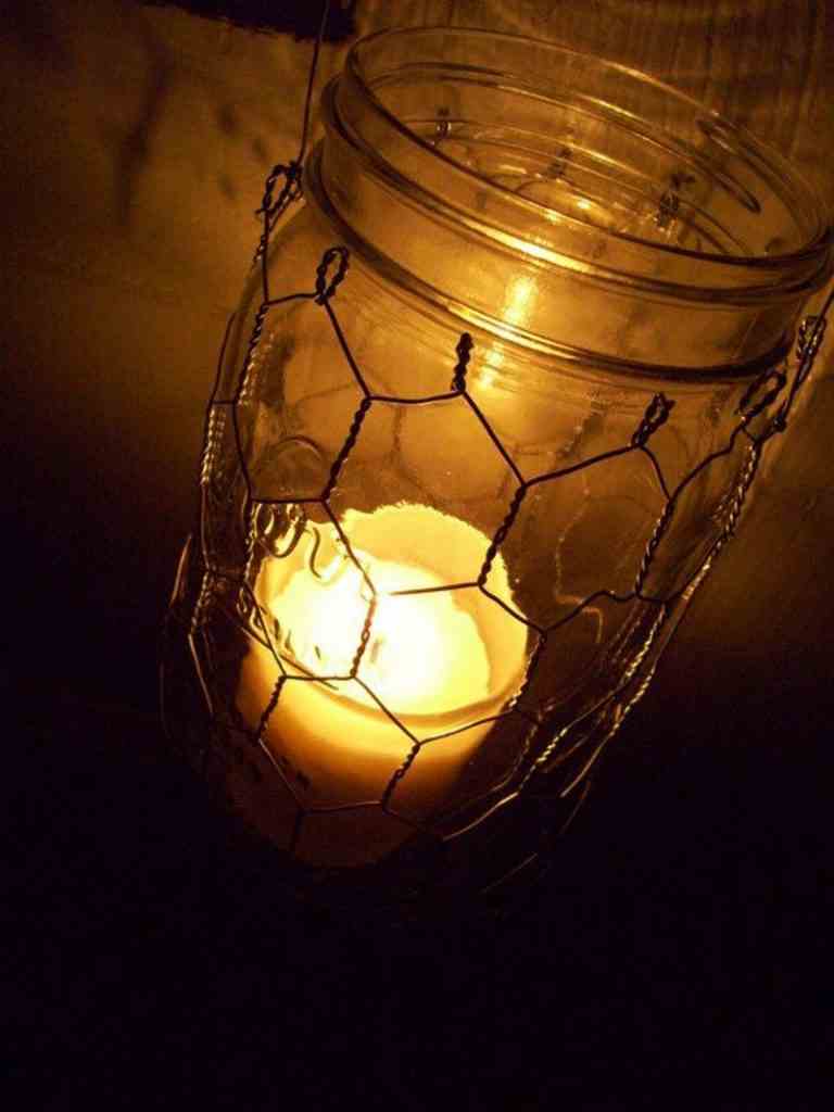  DIY Mason Jar Lantern