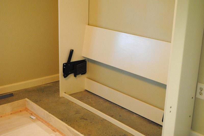 Building the Murphy Bed Frame