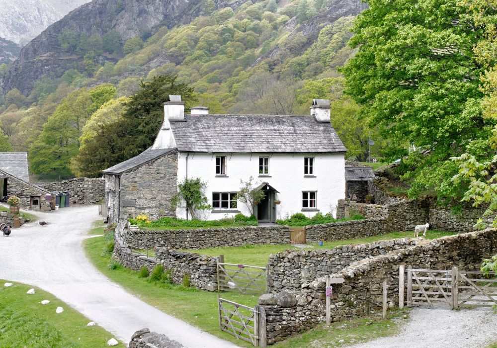 An image of a homestead layout.
