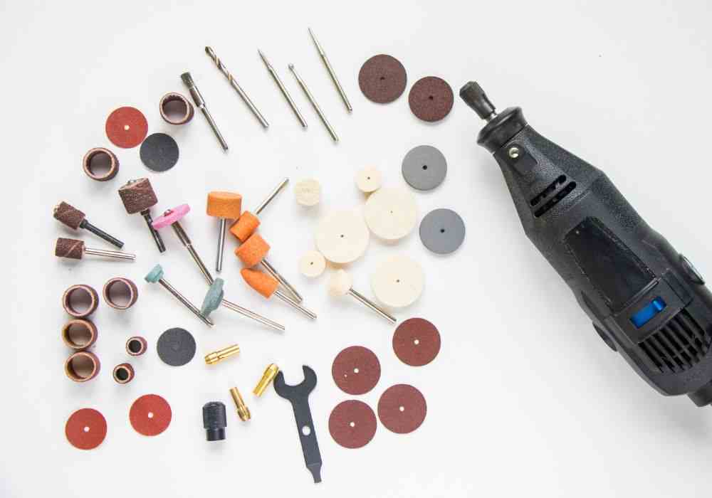 One of the best rotary tool with a wide range of accessories. 