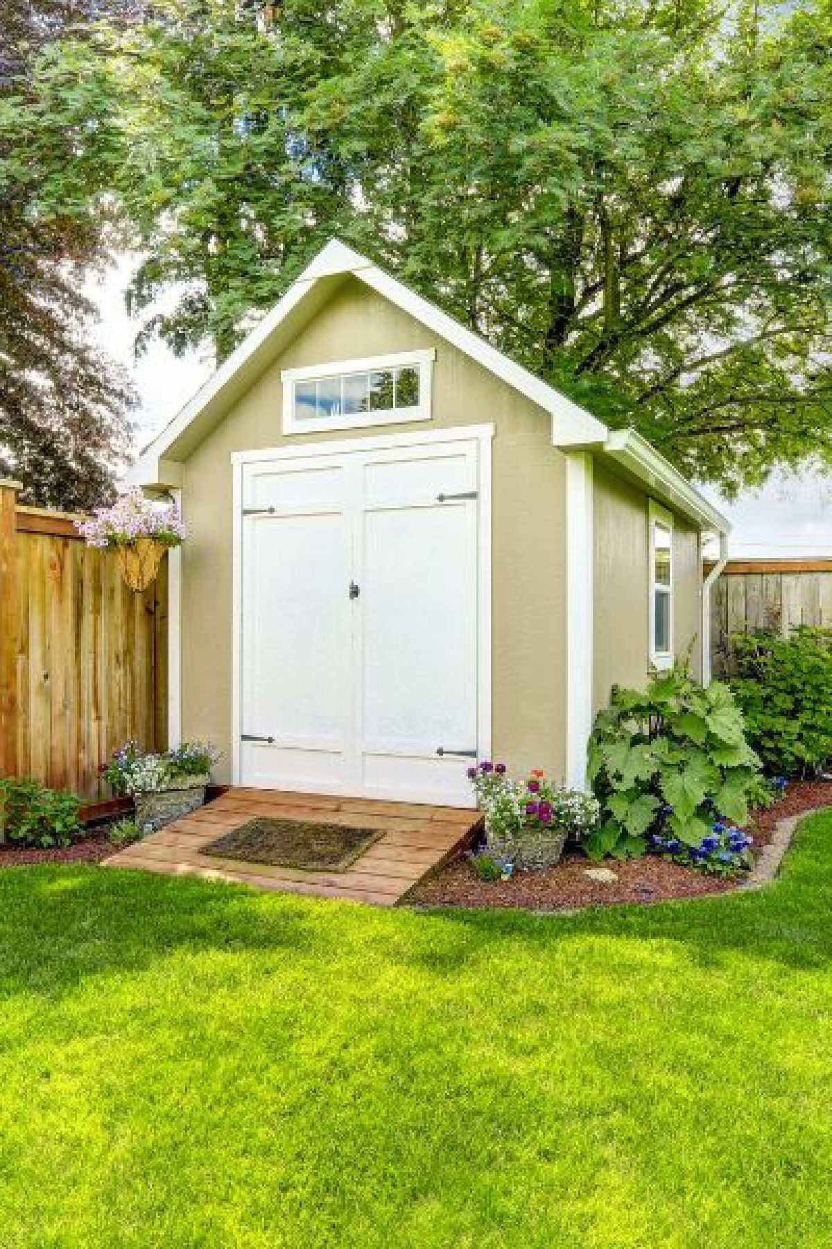 An image of a pallet shed